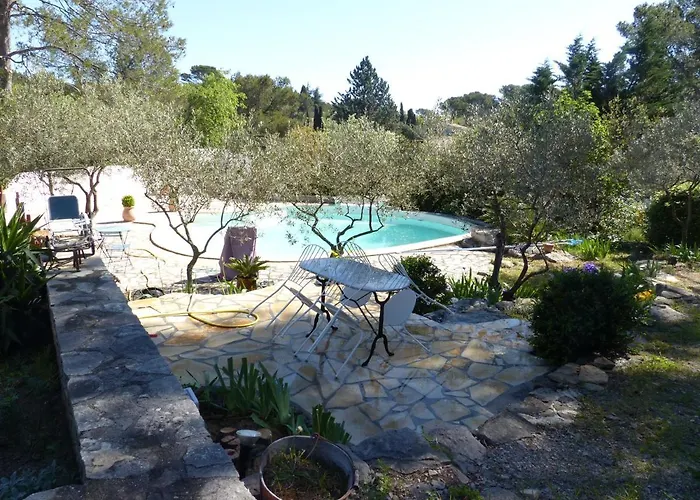 La Pause Nimoise Gasthof Nîmes