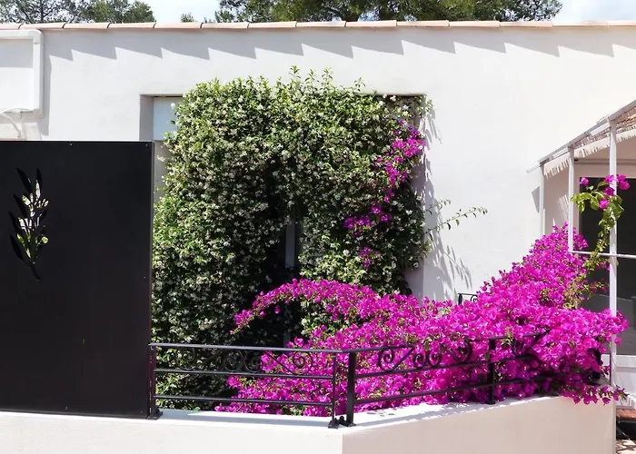 Maison d'hôtes La Pause Nimoise 4*